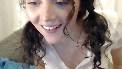HayleeLove pregnant oil